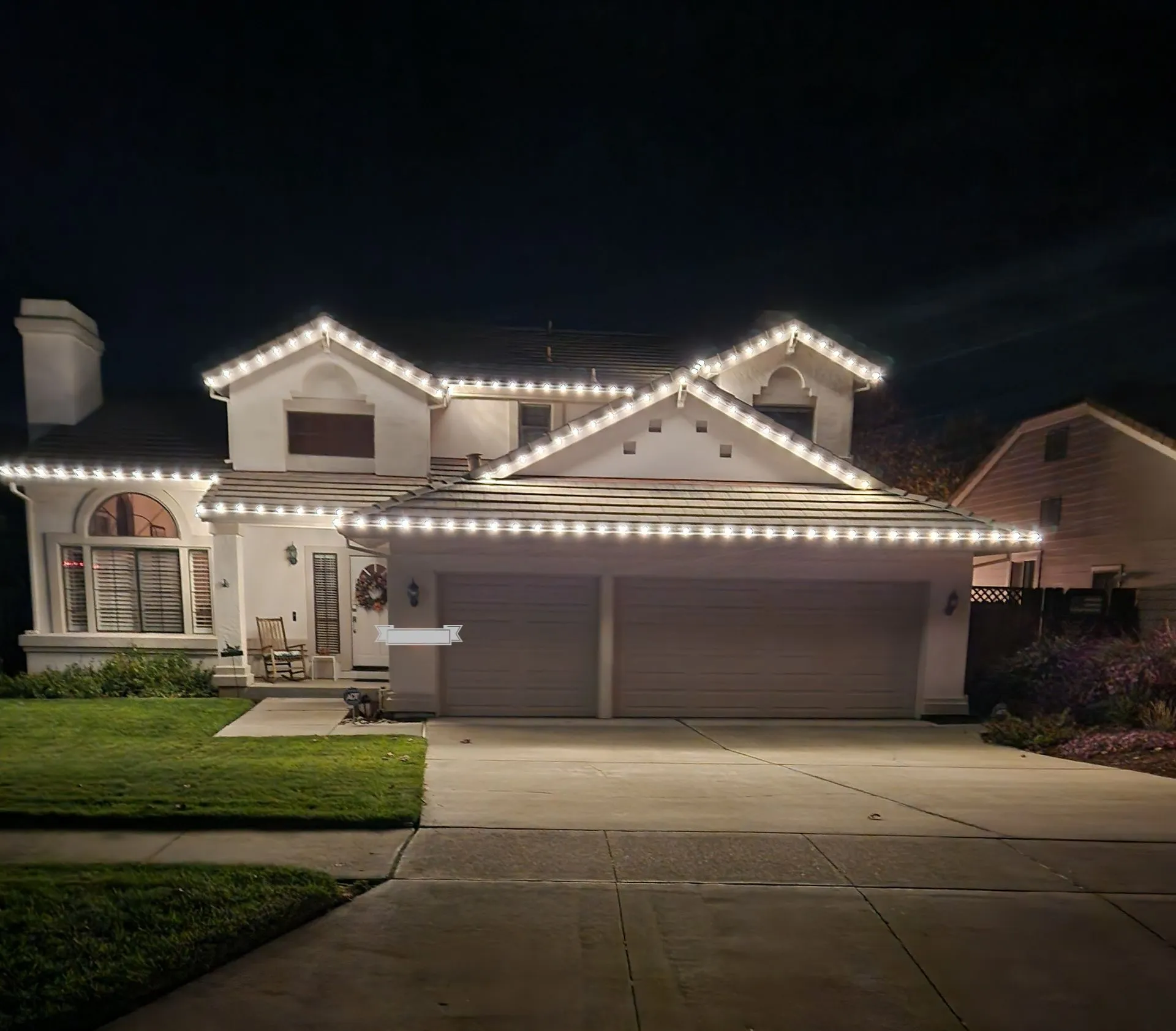 Residential Christmas Light Installation